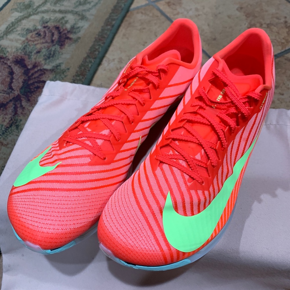 Nike MaxFly 2 Track and Field Sprint Spikes - Picture 4 of 15